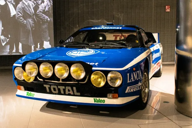 Casino Cosmic Spins Android/iOS Forrit